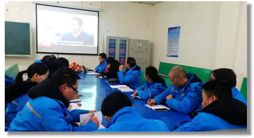 松滋肥業磷銨一班:學預案 抓演練 扎實提升班組應急處置能力(圖1) 松滋肥業磷銨一班:學預案 抓演練 扎實提升班組應急處置能力(圖1)