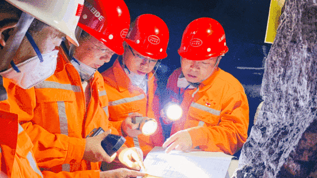 把脈問診 查漏補缺——集團(tuán)完成2019年上半年管理審核工作(圖1) 把脈問診 查漏補缺——集團(tuán)完成2019年上半年管理審核工作(圖1)