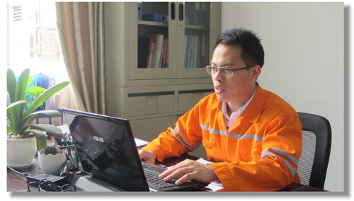 新宜礦業(yè)楊朝松:不忘初心 扎根礦山 做新時代礦山人(圖1) 新宜礦業(yè)楊朝松:不忘初心 扎根礦山 做新時代礦山人(圖1)