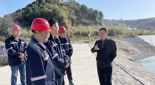 王大真到松滋肥業、楚星公司、股份公司和新項目現場調研(圖1)