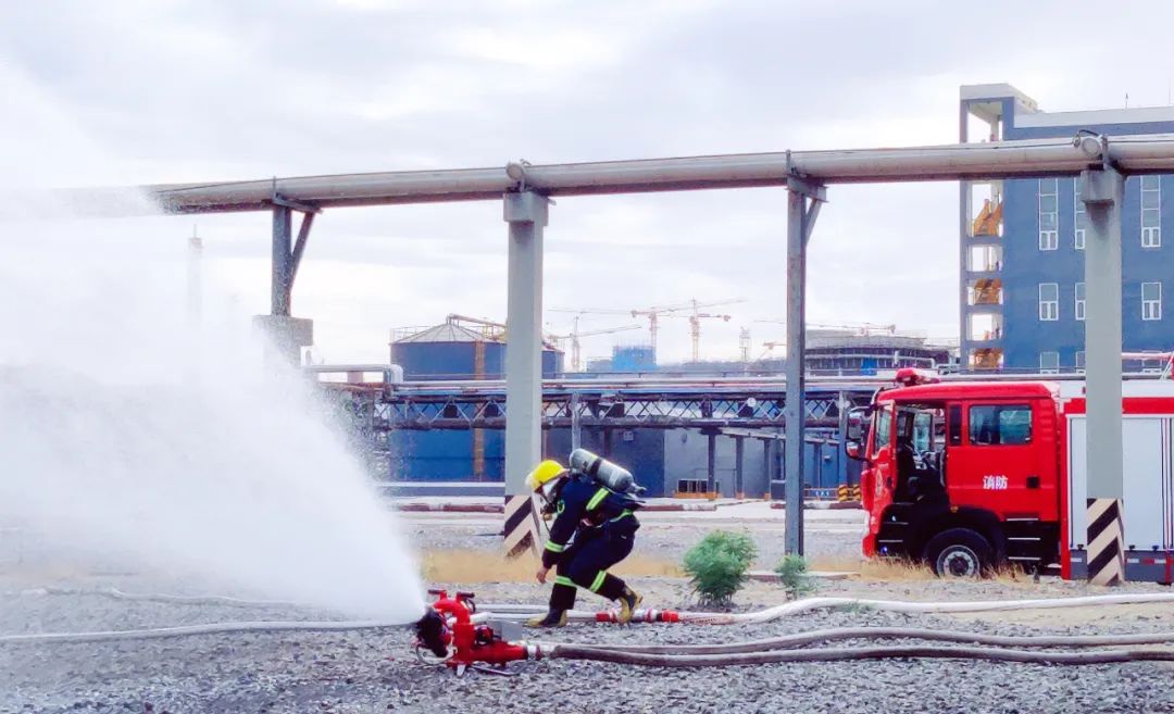 【安全生產(chǎn)月】以練為戰(zhàn)防患未然!內(nèi)蒙宜化開展應(yīng)急演練(圖3) 圖片