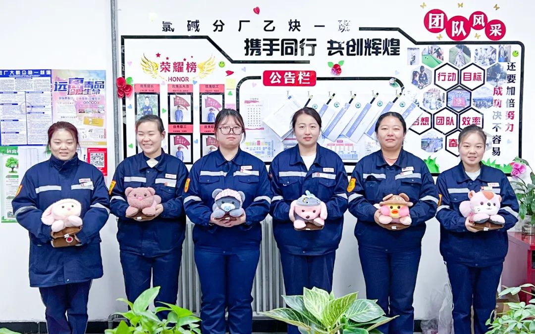 新疆宜化乙炔車間運行一班：立足崗位強(qiáng)技能，凝心聚力創(chuàng)佳績(圖3)