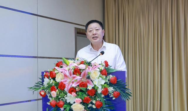 增值引領共贏疆來！2024宜化宜冠滴品牌戰略發布會在新疆輪臺縣成功舉行(圖2)