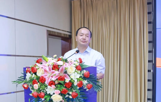 增值引領共贏疆來！2024宜化宜冠滴品牌戰略發布會在新疆輪臺縣成功舉行(圖3)