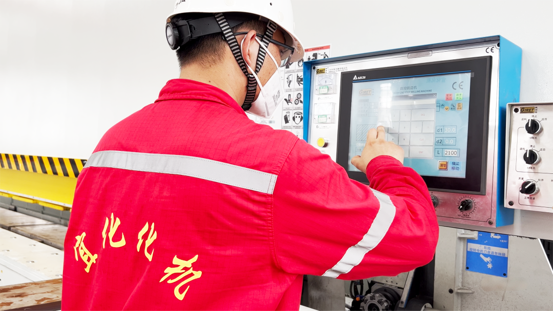 以考促學強技能 深入一線礪精兵(圖4) 以考促學強技能 深入一線礪精兵(圖4)